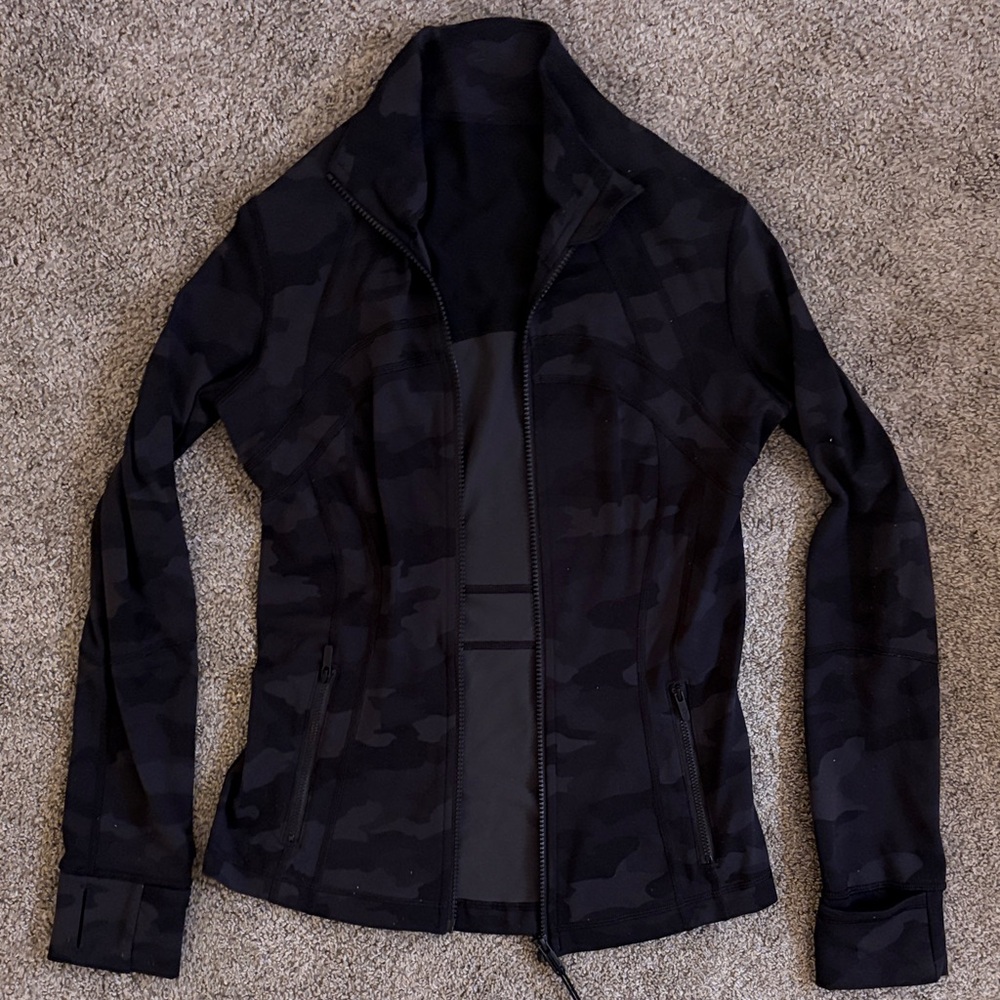 lululemon athletica Dark Camo zip up align Jacket.